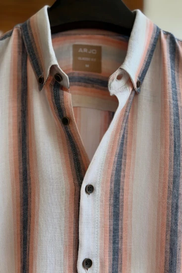 Cream Base With Dusty Peach And Denim-Blue Stripes)