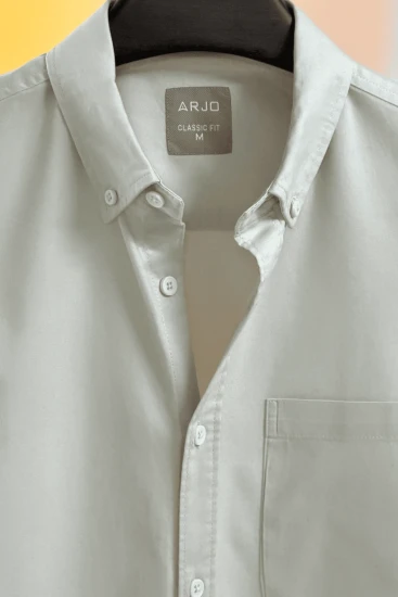 Oyster white coloured solid opaque casual shirt