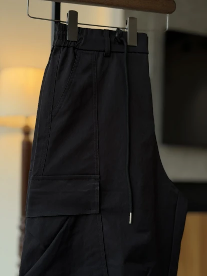 Black Cargo Mobile Pant